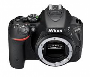 Nikon D5500 ( Body)