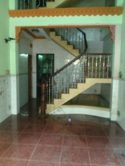 Bán nhà Q10, mặt tiền Nguyễn Tiểu La , 4.25x10.5m, nhà 5 tấm , GIÁ 8.7 tỷ/TL