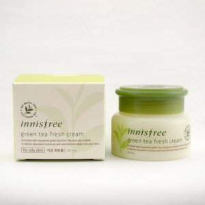 Kem dưỡng trà xanh Green Tea Fresh Cream 50ml