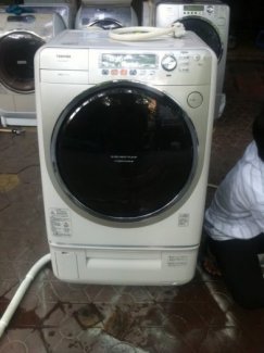 Máy giặt cũ nội địa TOSHIBA TW-3000VE (9KG) sấy bơm nhiệt
