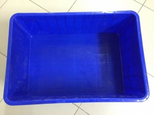 Bán thùng nhựa đặc có nắp KT: 610x420x250 mm