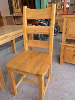 Ghế gỗ sồi - 3 nan - mặt gỗ