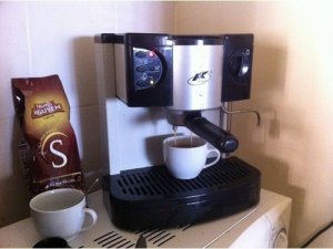 TL máy pha cà phê Expresso và Capuchino