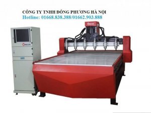 Khung máy : Thép đúc
Hành trình gia công : 1750x2500x150mm
Ray trượt các trục XYZ : Ray trượt vuông Taiwan
Trục Z : Vitme 2510 Taiwan
Động cơ trục chính : 1.5KWx6
Đường kính kẹp dao : Ф3.175, Ф4, Ф6, Ф8, Ф12,7
Tốc độ/vi sai : 24000rpm/min0.02mm
Hệ thống điều khiển : XYZ step
Hệ thống bơm dầu : bình bơm dầu động
Phần mềm điều khiển : NC studio V5
Vật liệu gia công : Kim loại, phi kim, gỗ …
Phần mềm hỗ trợ khắc : JDpaint