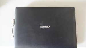 Laptop Asus X102BA - Màn hình cảm ứng