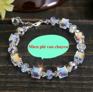 LT024-375K
Sản phẩm được làm handmade từ các hạt pha lê SWAROVSKI (pha lê Áo) sáng đẹp long lanh
- Bảo hành 2 năm
Size vòng tay mặc định : 15cm - 16cm
Có thể thay đổi màu sắc và size theo yêu cầu của quý khách
FreeShip toàn quốc