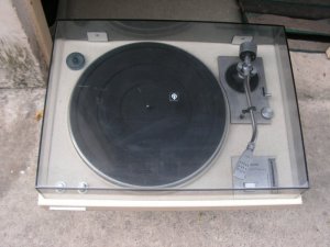 Bán mâm đĩa than Trio (Kenwood) bệ đá granite