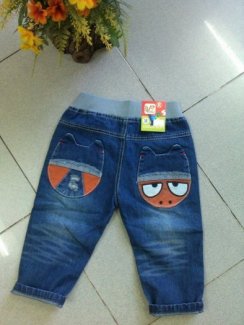 Quần jeans dài mềm hình cáo