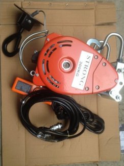 tời cáp treo 300kg