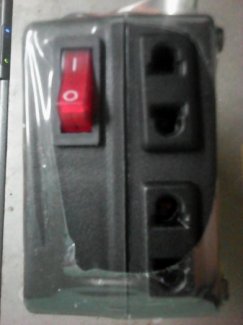 Bộ kích điện từ 12v ra 220v công suất 200 watts