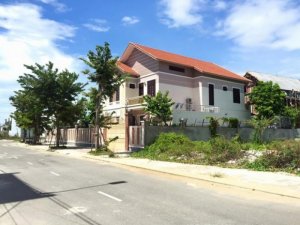 Lô Đất Biệt Thự Ven Sông Hàn, Khu Dân Cư Hiện Hữu, Đã Có Sổ Đỏ, Có Thể Làm Nhà Ngay