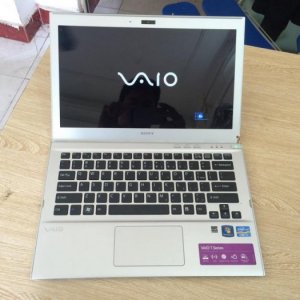 Sony Vaio Svt13 Ultrabook , Core I7 3517U 4Gb 320Gb , Vỏ Nhôm Cực Chất