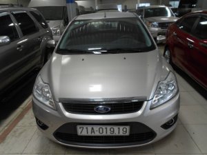 Bán Ford Focus 1.8 AT 05 cửa sx 2010 ghi vàng