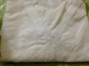 Áo kiểu cổ chữ V