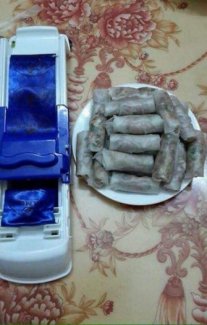Máy quấn nem chả