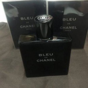 Nước Hoa xách ta