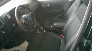 Xe Volkswagen Polo Sedan 1.6L 6AT, màu đen, nhập nguyên chiếc Thương hiệu Đức