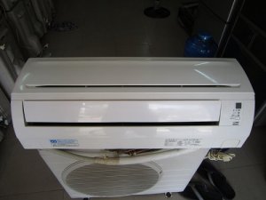 Ngô Hoàng bán máy lạnh cũ giá rẻ máy chạy cực êm