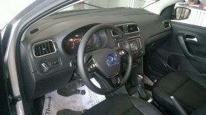 Xe Volkswagen Polo Sedan 1.6l 6AT, nhập nguyên chiếc, giá 680tr, nhieuf màu lựa chọn, có xe giao ngay