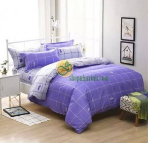 Căn hộ ấm cúng, phòng ngủ lãng mạn là mong muốn của tất cả các gia đình, chính vì vậy Shopnhaxinh giới thiệu tới bạn Bộ vỏ chăn ga gối NX7775 với họa tiết kẻ đơn giản cùng sự kết hợp 2 sắc tím và trắng vô cùng trang nhã và êm ái.