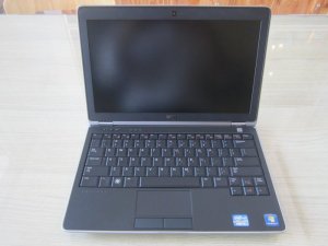 Laptop Dell Latitude E6220 i5 nhập khẩu, máy không vết xướt, giá rẻ