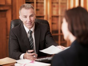MasterBrand với đội ngũ những Luật sư và Chuyên viên tư vấn pháp lý có chuyên môn sâu và nhiều kinh nghiệm cam kết mang đến cho quý khách hàng những dịch vụ pháp lý chất lượng và toàn diện.