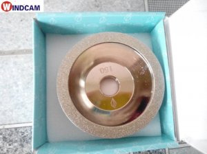 Cung cấp thiết bị máy CNC hàng đầu / Máy mài dao CNC giá tốt