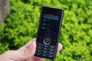 Philips Xenium X513 pin 2 tháng vỏ kim loại
