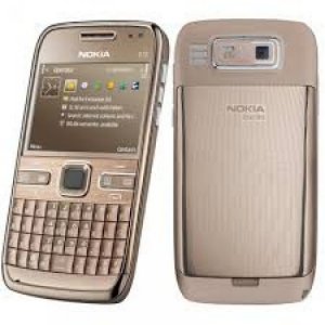 Nokia E72 cổ còn xót lại như mới!