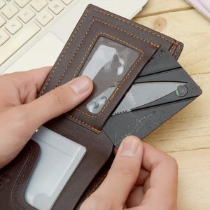 Dao xếp hình thẻ ATM