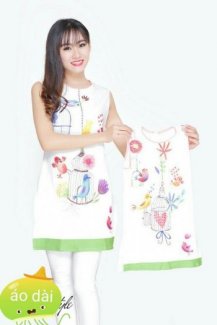 Áo dài cách tân cho mẹ và bé