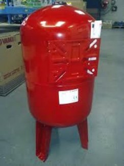 chuyên cung cấp bình tích áp Varem 300 lít US300461 áp lực 10bar