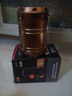 Đèn bão năng lượng mặt trời
