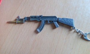 Móc khoá hình khẩu súng Ak
