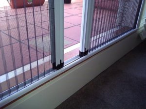 Thanh ray đáy chịu lực tốt, có thể dắt xe hay bước chân lên