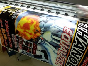 In decal trang trí khổ lớn