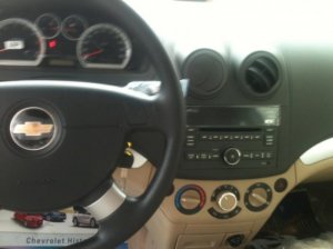 Bán xe chevrolet aveo 1.5 LT