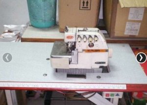 Máy vắt sổ 2kim 4chỉ hiệu siruba