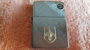 Bán nhanh Zippo khắc hoạ tiết rất đẹp
