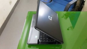 Cần bán laptop Compaq 510 cực đẹp nguyên zin