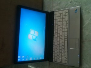 Laptop FUJITSU Core I3 máy chạy ổn định, xài bền