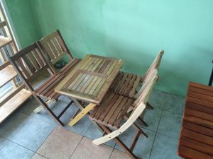 Các loại bàn ghế mẫu đa dạng và gọn nhẹ cho coffee và quàn quán ăn