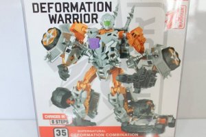 Mô hình lắp ghép Robot