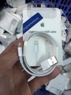 Cốc IPAD 12w và Cáp full bộ zin bóc máy 100%