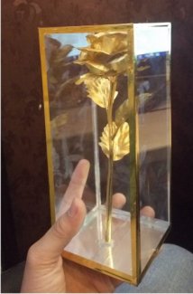 Hoa mạ vàng 24k trong hộp mica siêu vip