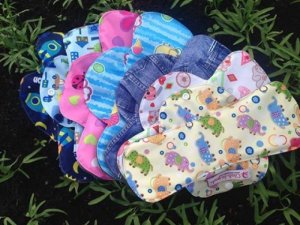 Băng vệ sinh hiện đại cánh én PADS
