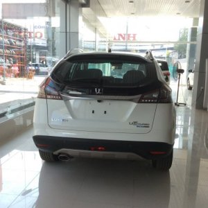 Luxgen U6 2.0T EcoHyper Xe nhập nguyên chiếc