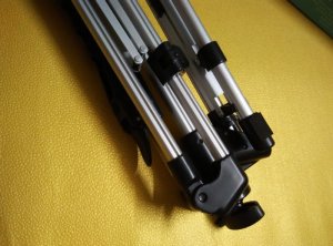 Giá kẹp điện thoại, máy tính bảng độc đáo