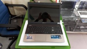 Bán ASUS K55A i5 - 3210M màn 15.6 giá sinh viên