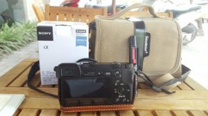 Bán Sony A6000 + Lens Kit ,giá 8Tr
